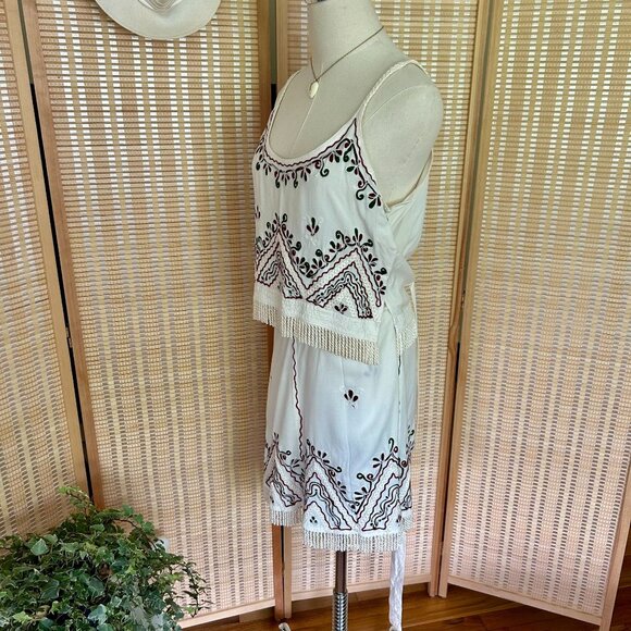 Shoreline White Embroidered Cotton Tank Top & Skirt Set With Fringe Details - Picture 2 of 13